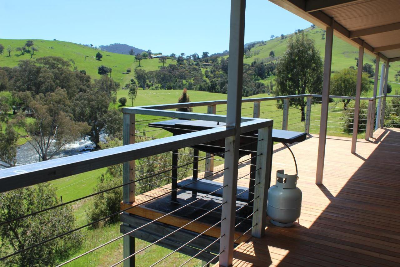 Elm Cottage Tumut Bagian luar foto