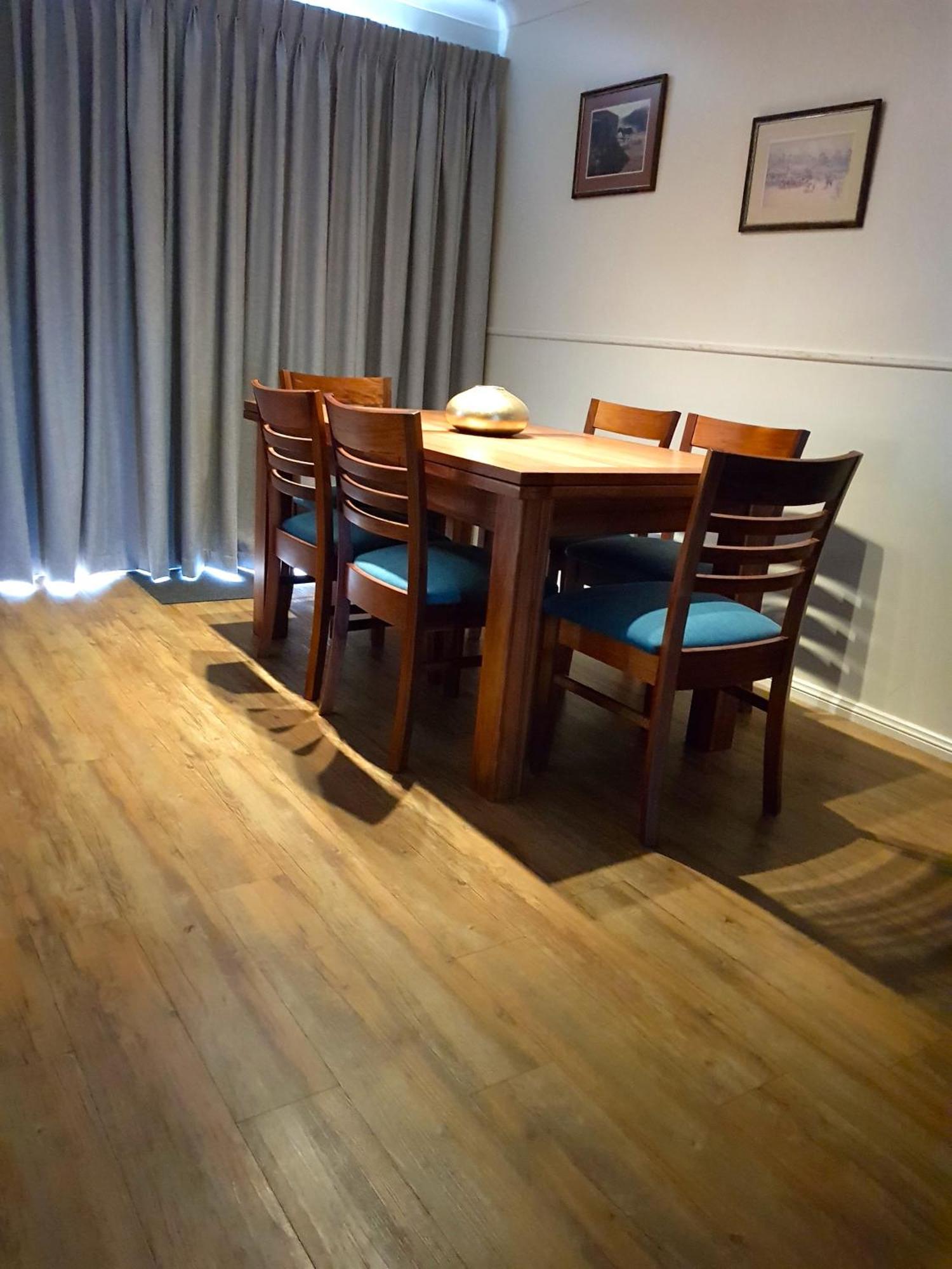 Elm Cottage Tumut Bagian luar foto