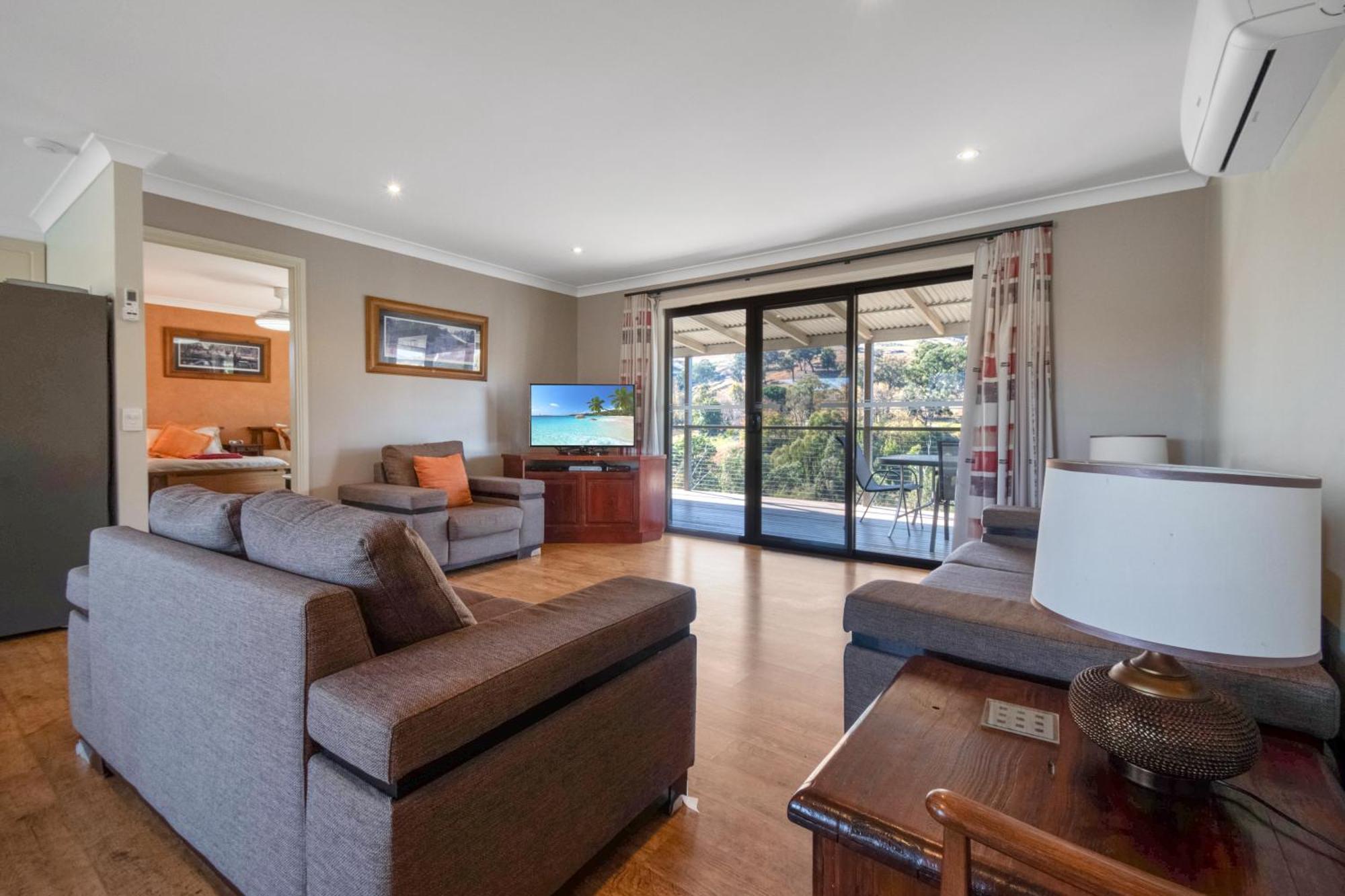 Elm Cottage Tumut Bagian luar foto