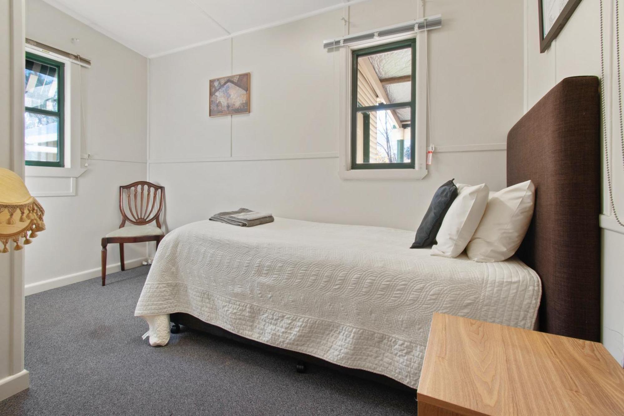 Elm Cottage Tumut Bagian luar foto