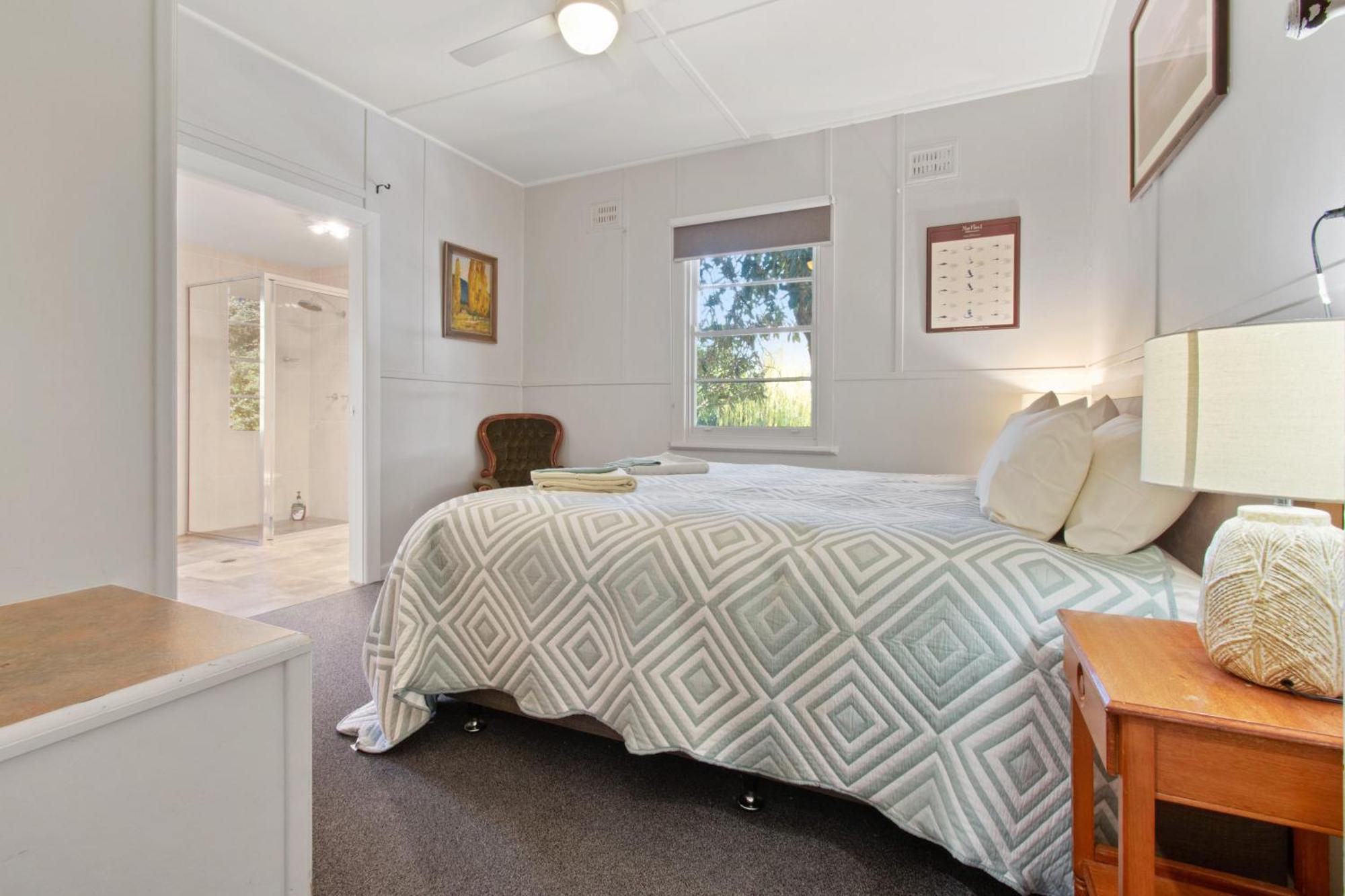 Elm Cottage Tumut Bagian luar foto