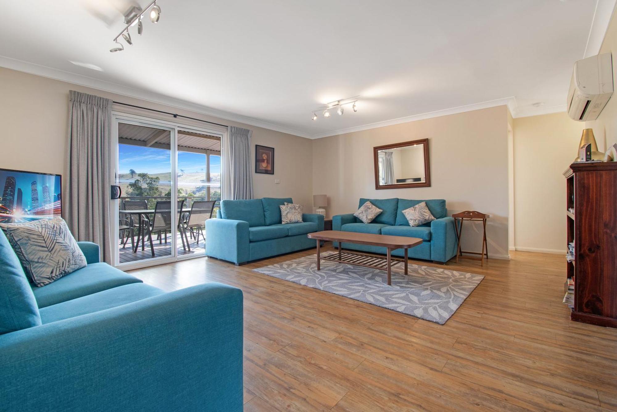 Elm Cottage Tumut Bagian luar foto