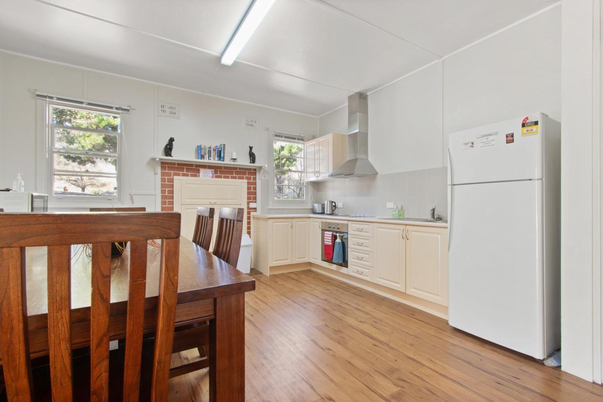 Elm Cottage Tumut Bagian luar foto