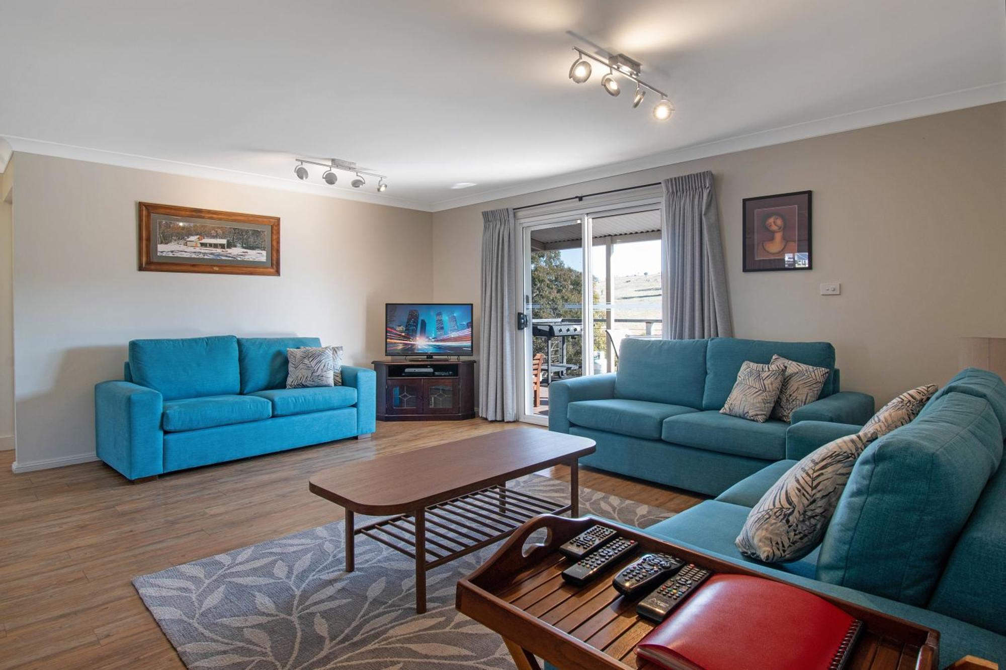 Elm Cottage Tumut Bagian luar foto