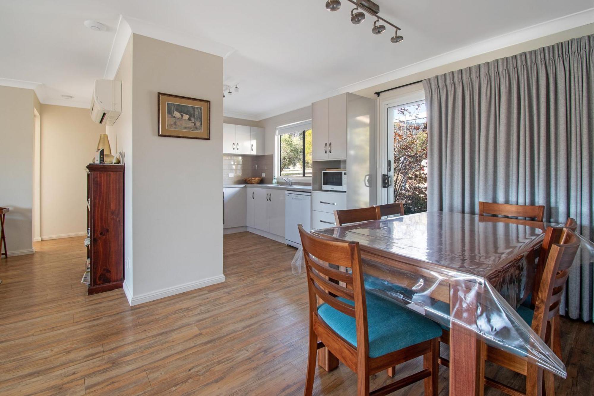 Elm Cottage Tumut Bagian luar foto