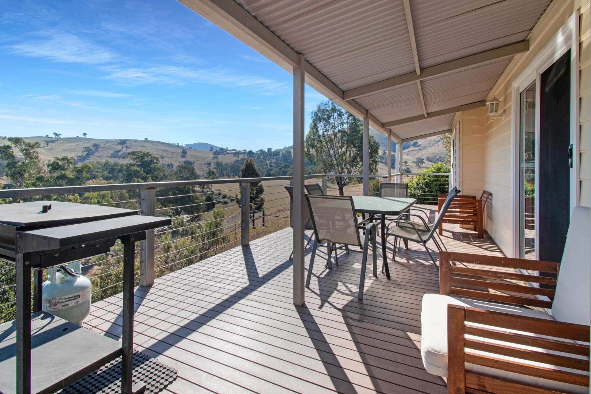 Elm Cottage Tumut Bagian luar foto