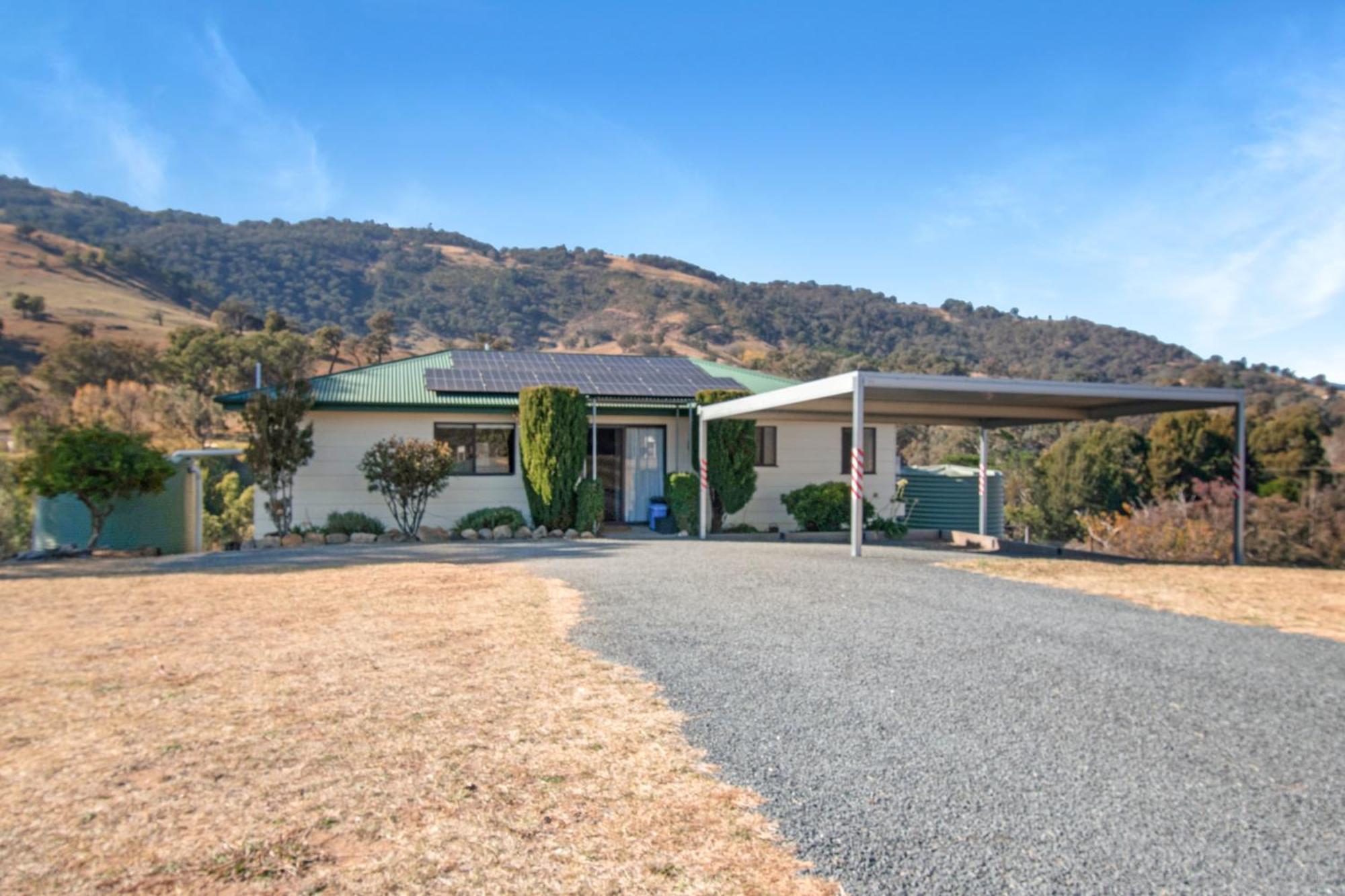 Elm Cottage Tumut Bagian luar foto