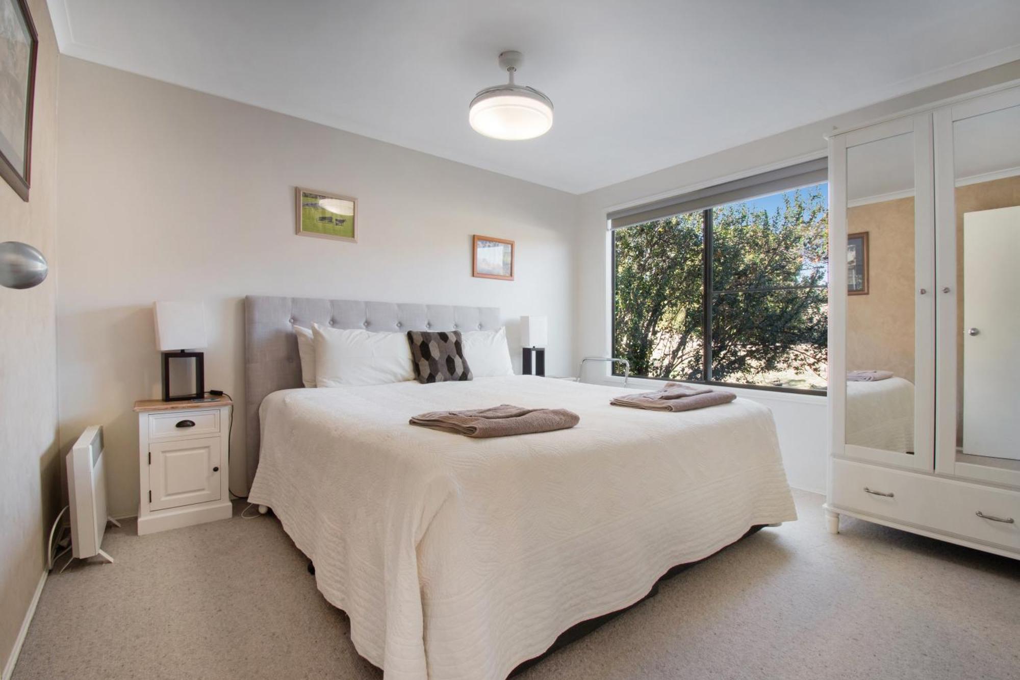 Elm Cottage Tumut Bagian luar foto